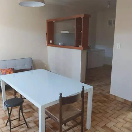 Maison Aigueleze Au Bord Du Tarn Dom wakacyjny Rivières